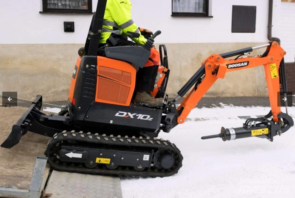 Develon DX10Z Mini Escavadoras <7t