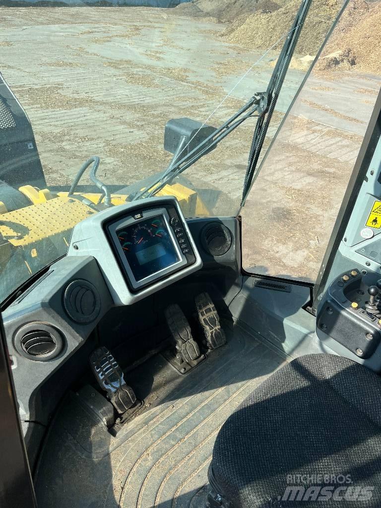 CAT 966K Pás carregadoras de rodas
