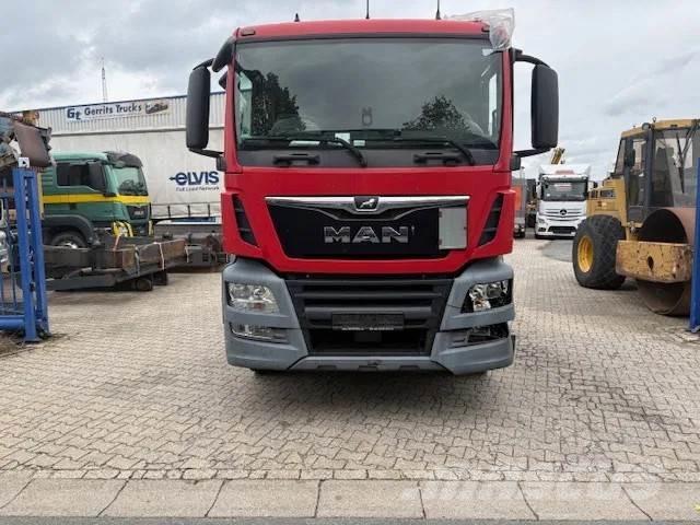 MAN TGS 26.420 Camiões caixa desmontável com elevador de cabo