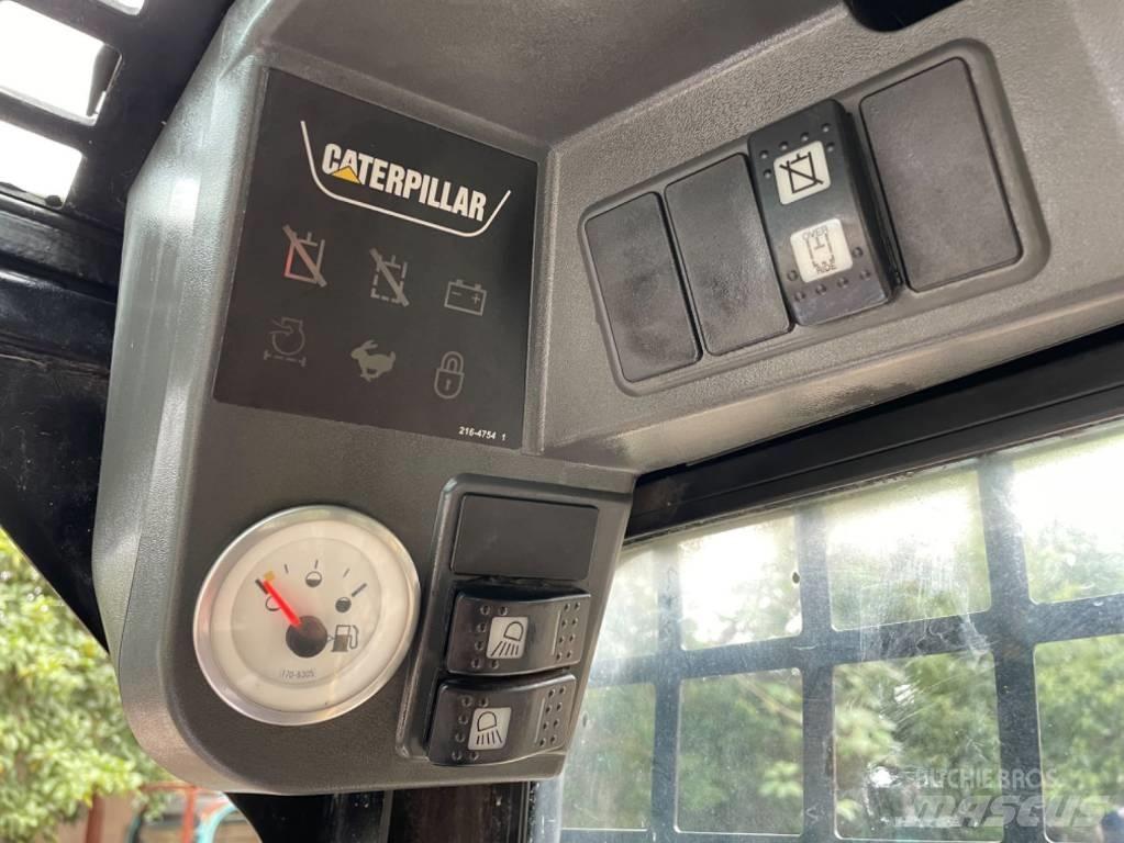 CAT 226B Carregadoras de direcção deslizante