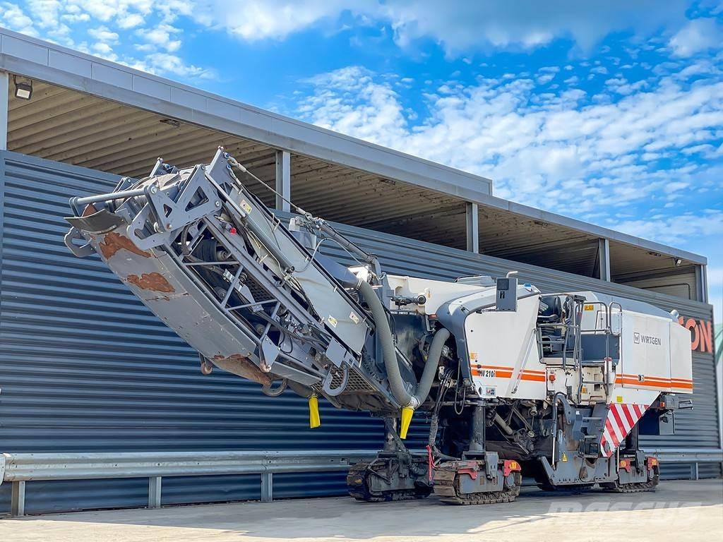 Wirtgen W 210 I Fresadoras de asfalto