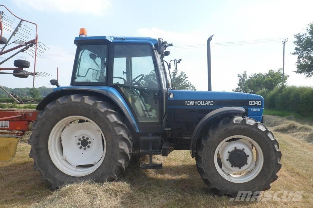 New Holland 8340 Tratores Agrícolas usados