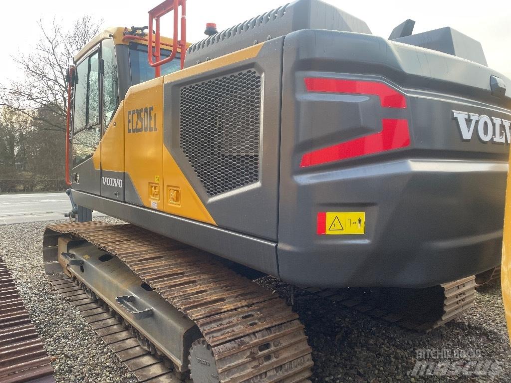 Volvo EC250EL Escavadoras de rastos