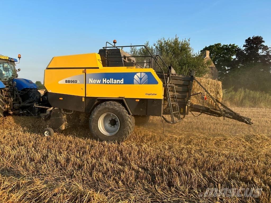 New Holland BB960A Enfardadeira de fardos quadrados