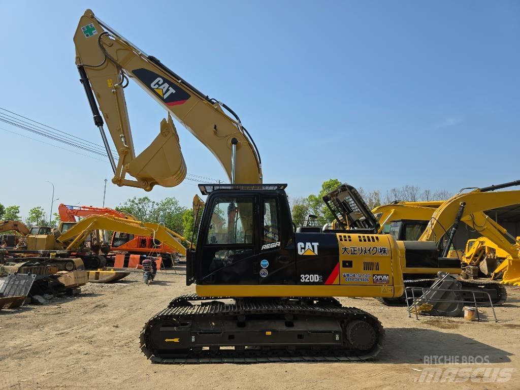 CAT 320D2 Escavadoras de rastos