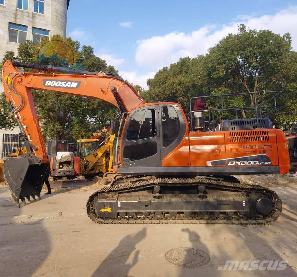Doosan DX 300 LC Escavadoras de rastos