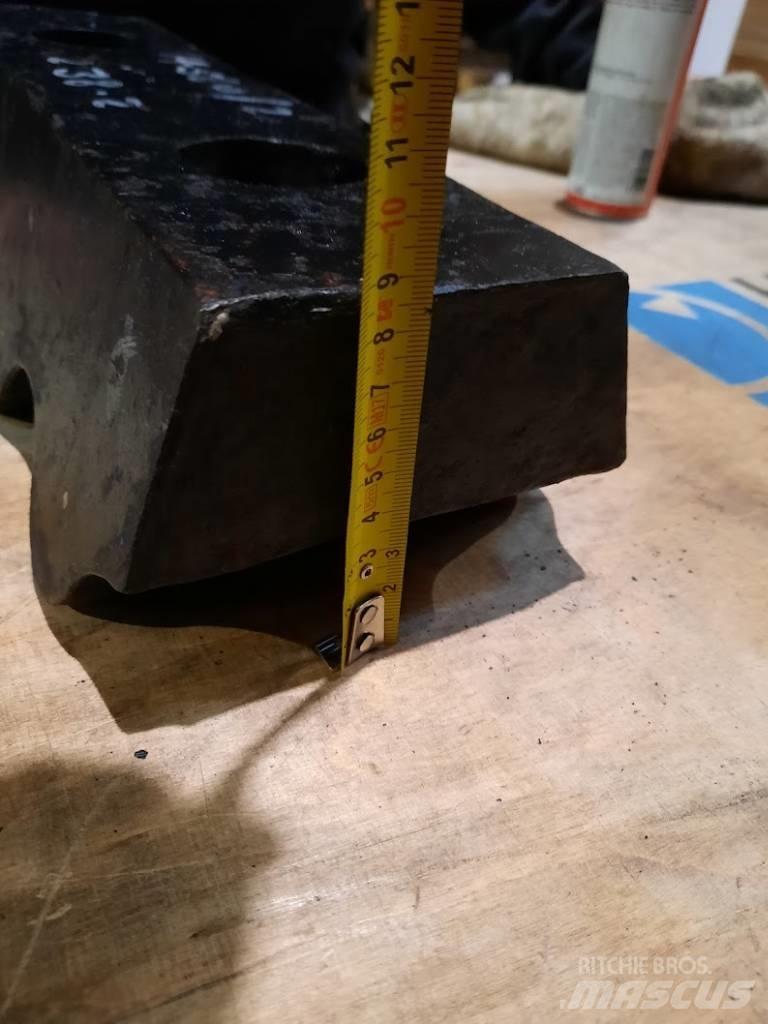 Pegson 800x550 Britadeiras de construção