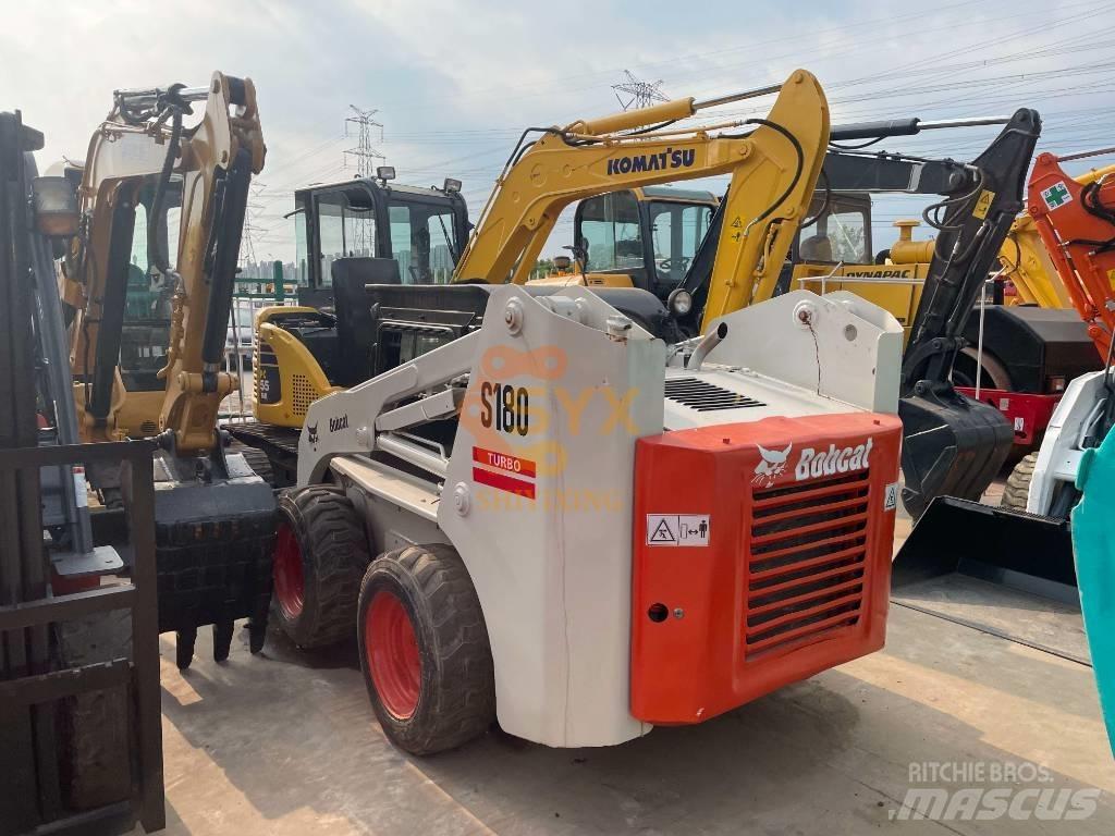 Bobcat S180 Carregadoras de direcção deslizante