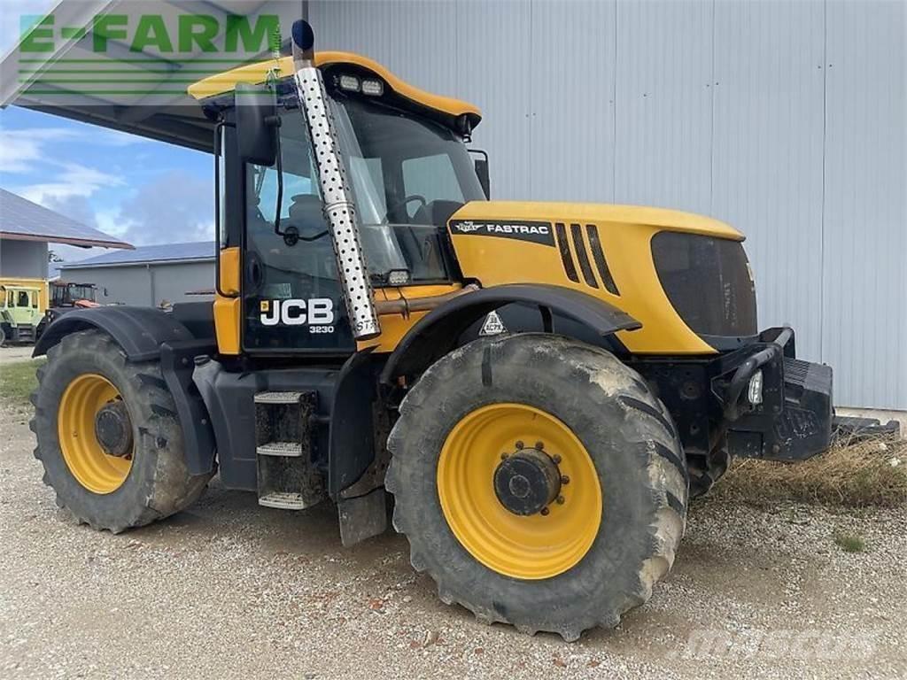 JCB fastrac 3230 Tratores Agrícolas usados