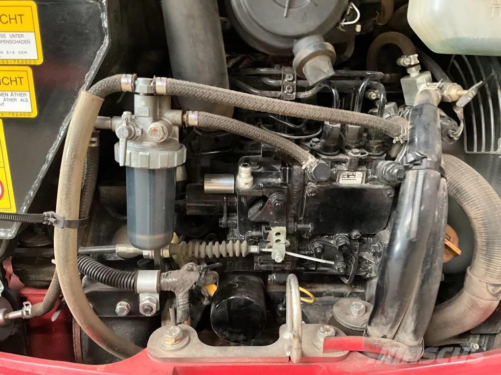 Takeuchi TB 216 Mini Escavadoras <7t