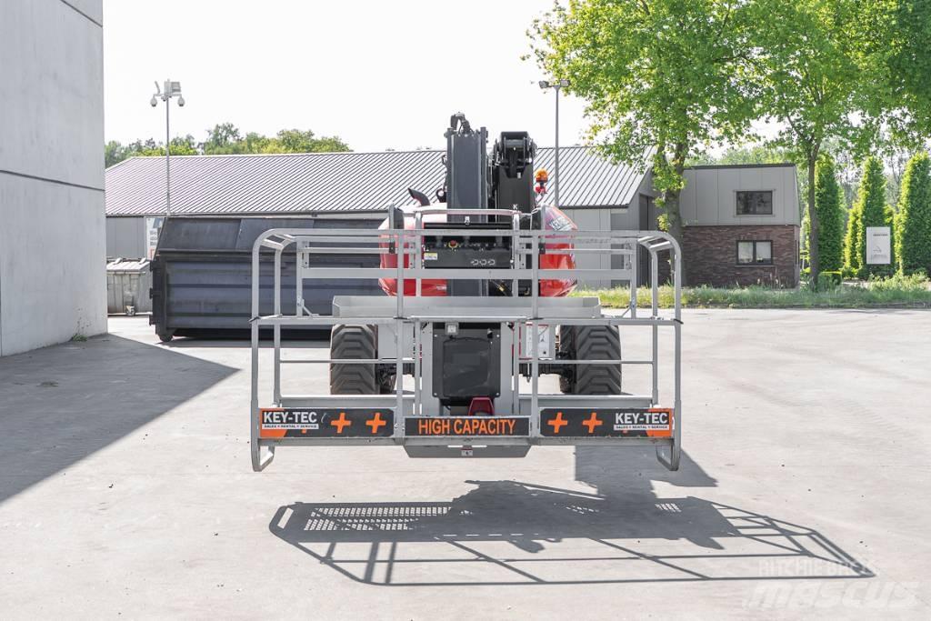 Manitou 160 ATJ RC Elevadores braços articulados