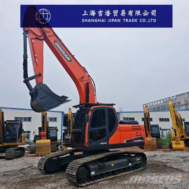 Doosan DX 225 Escavadoras de rastos