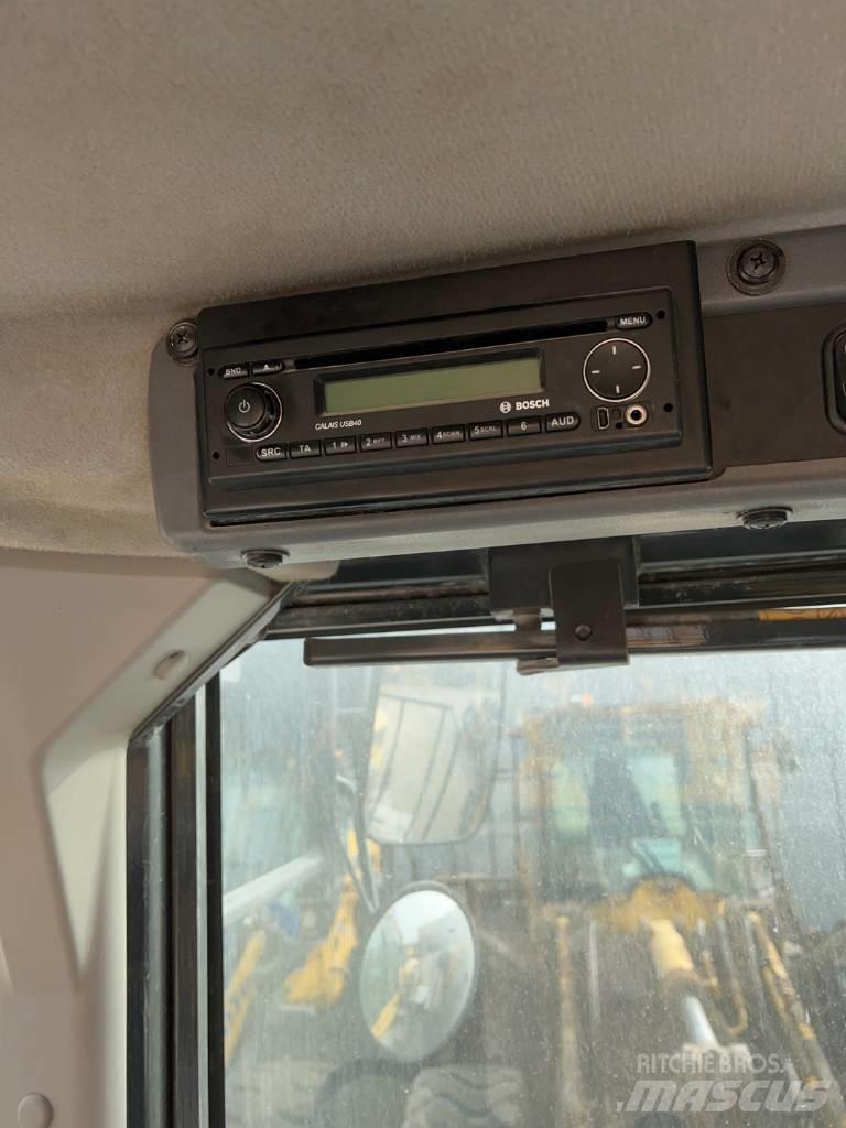 Komatsu WA 380-8 Pás carregadoras de rodas
