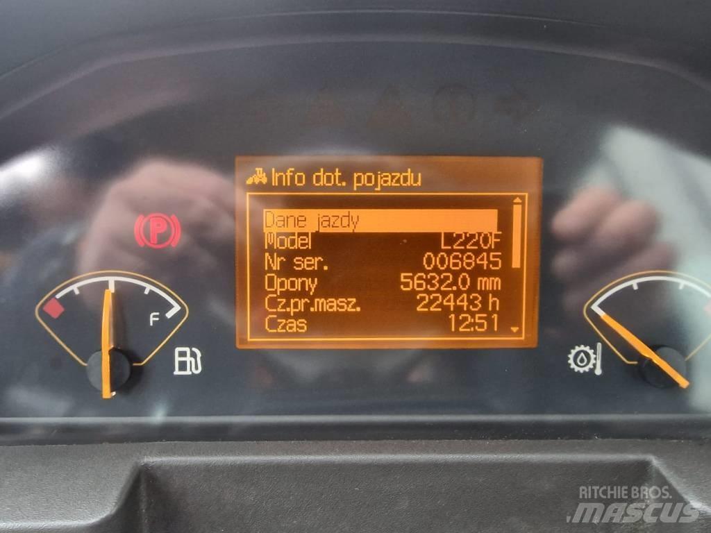 Volvo L 220 F Pás carregadoras de rodas