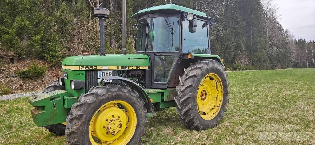 John Deere 2650 Tratores Agrícolas usados