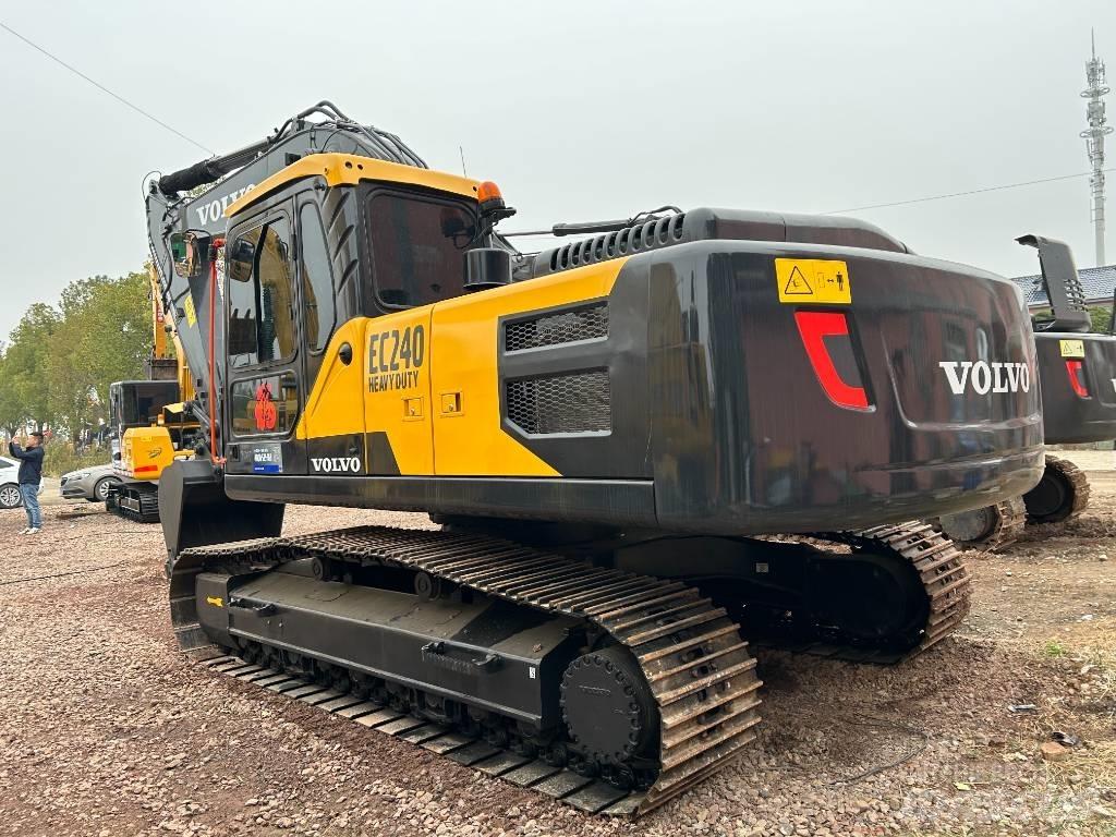 Volvo EC 240 Escavadoras de rastos