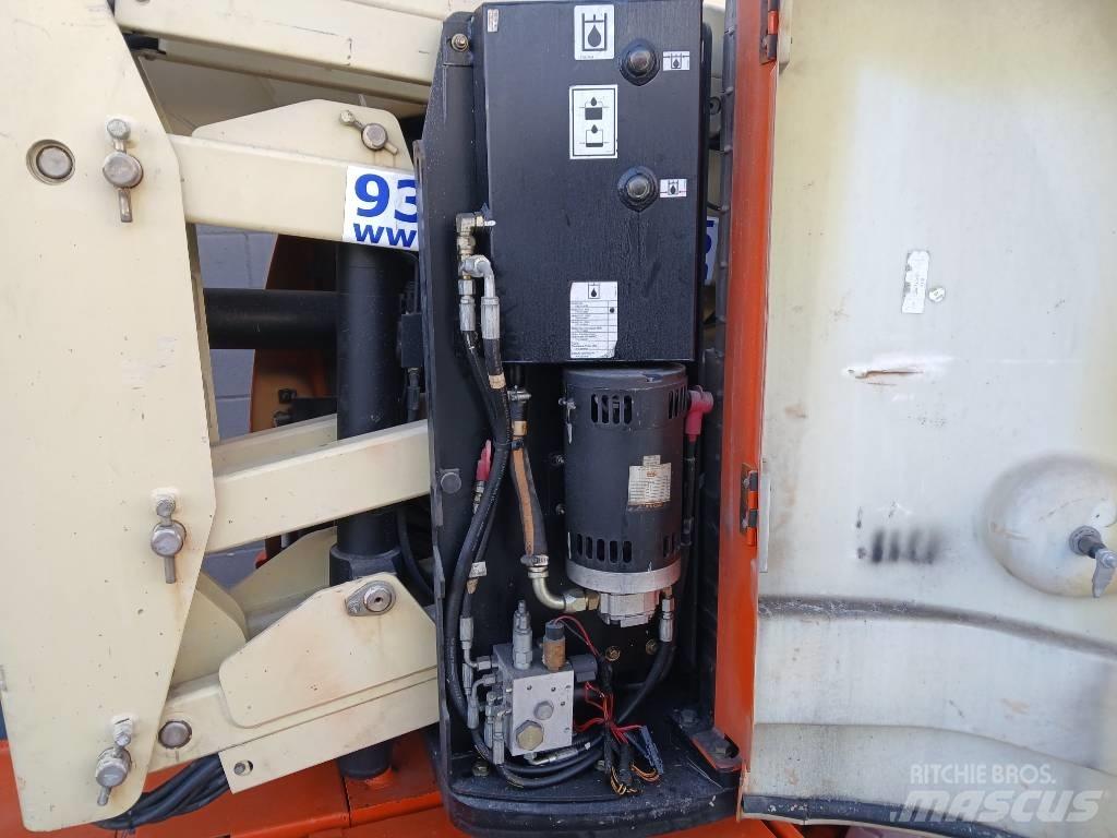 JLG E300AJP Elevadores braços articulados