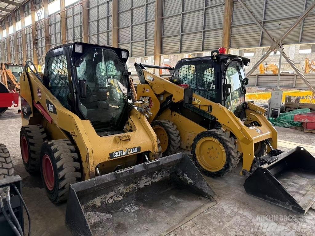 CAT 246C and 262D Carregadoras de direcção deslizante