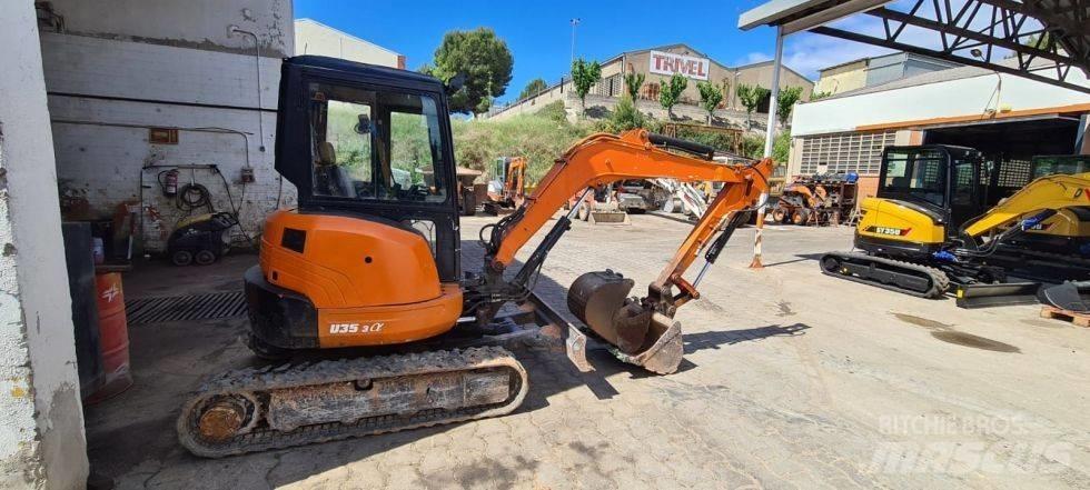Kubota U35 ALFA Mini Escavadoras <7t