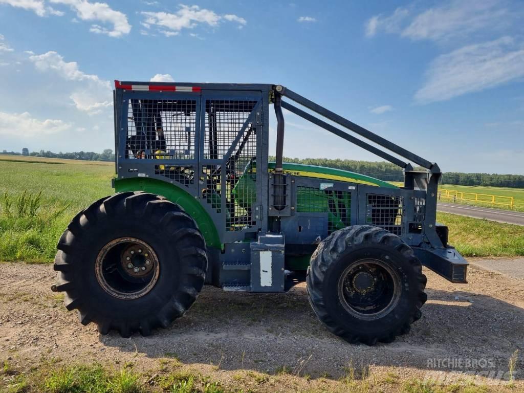 John Deere 5100 M Tractores florestais