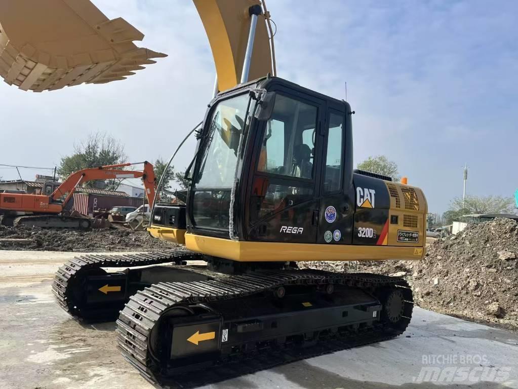 CAT 320 D Escavadoras de rastos