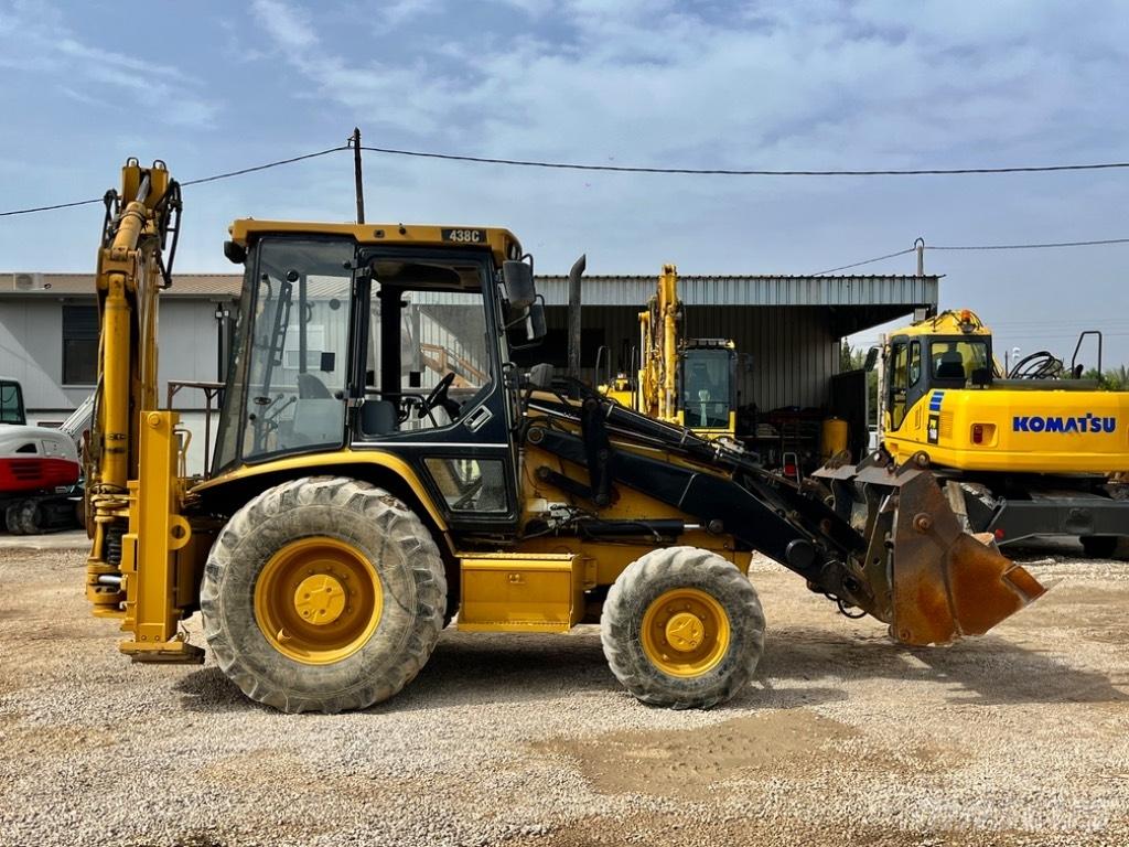 CAT 438 C Retroescavadoras
