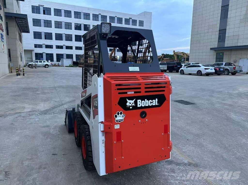 Bobcat S70 Carregadoras de direcção deslizante