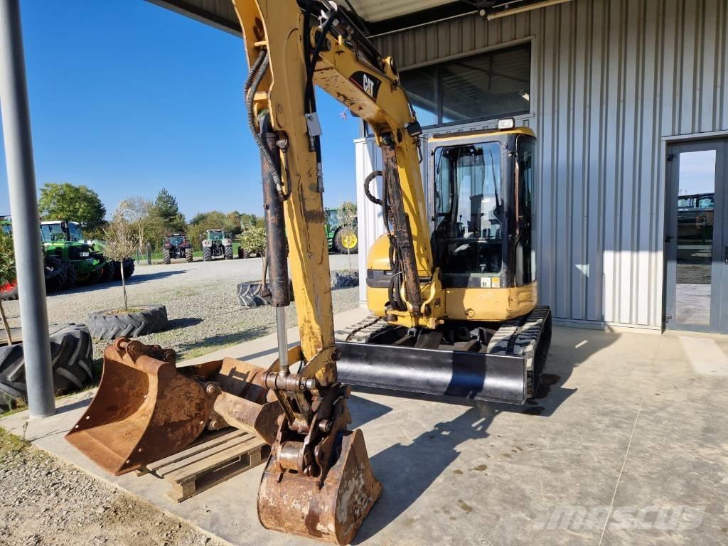 CAT 304 CR Mini Escavadoras <7t