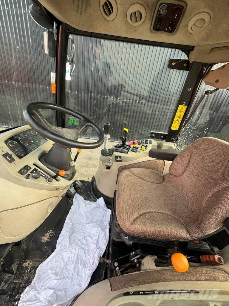 John Deere 3720 Tractores compactos