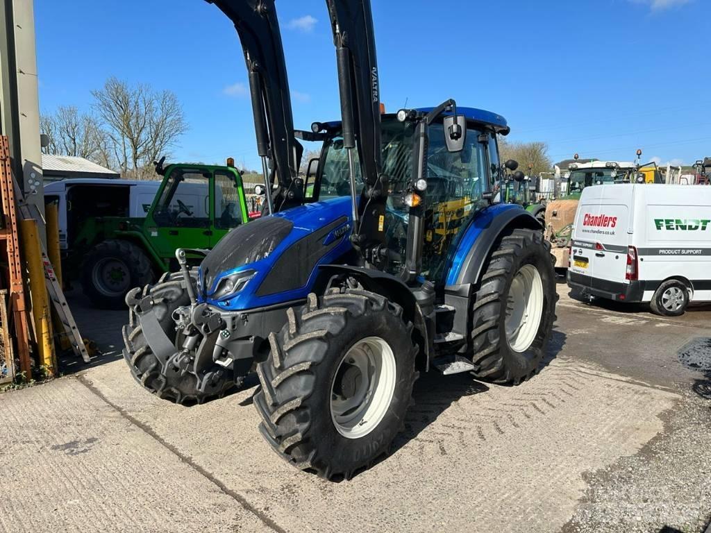 Valtra G 125 EA Tratores Agrícolas usados