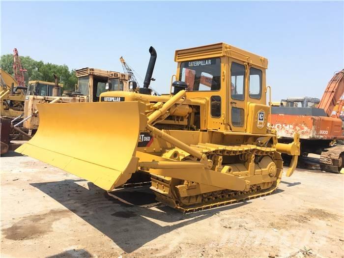 CAT D 6 D Dozers - Tratores rastos
