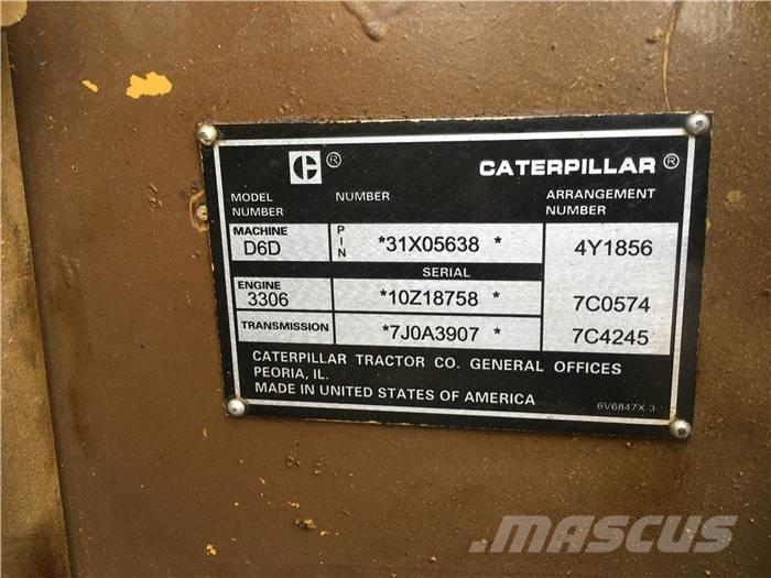 CAT D 6 D Dozers - Tratores rastos