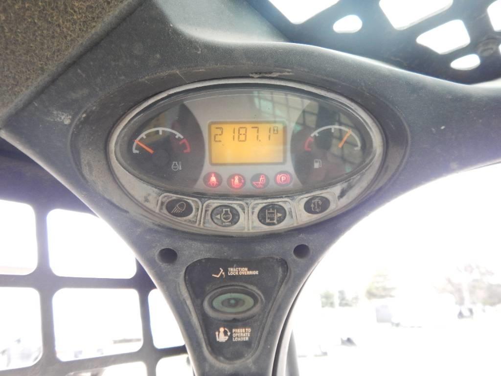 Bobcat T590 Carregadoras de direcção deslizante