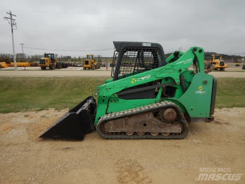 Bobcat T590 Carregadoras de direcção deslizante