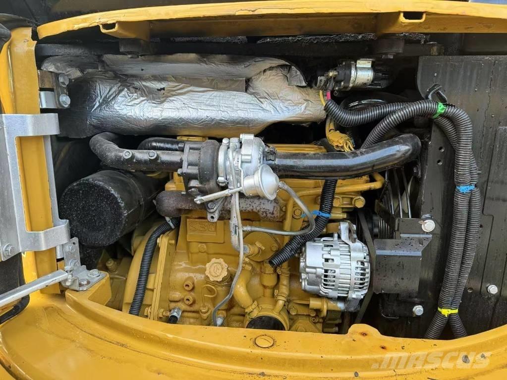 CAT 303.5 E Mini Escavadoras <7t