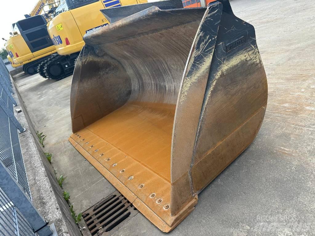 Komatsu Schaufel Baldes