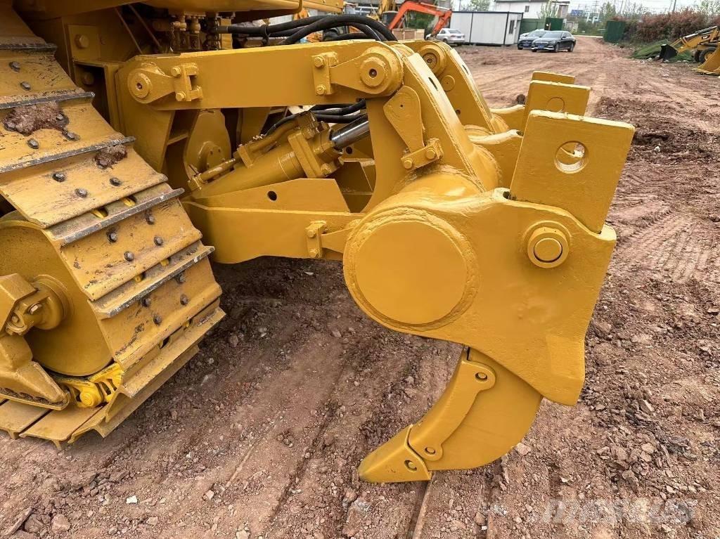CAT D8R Dozers - Tratores rastos