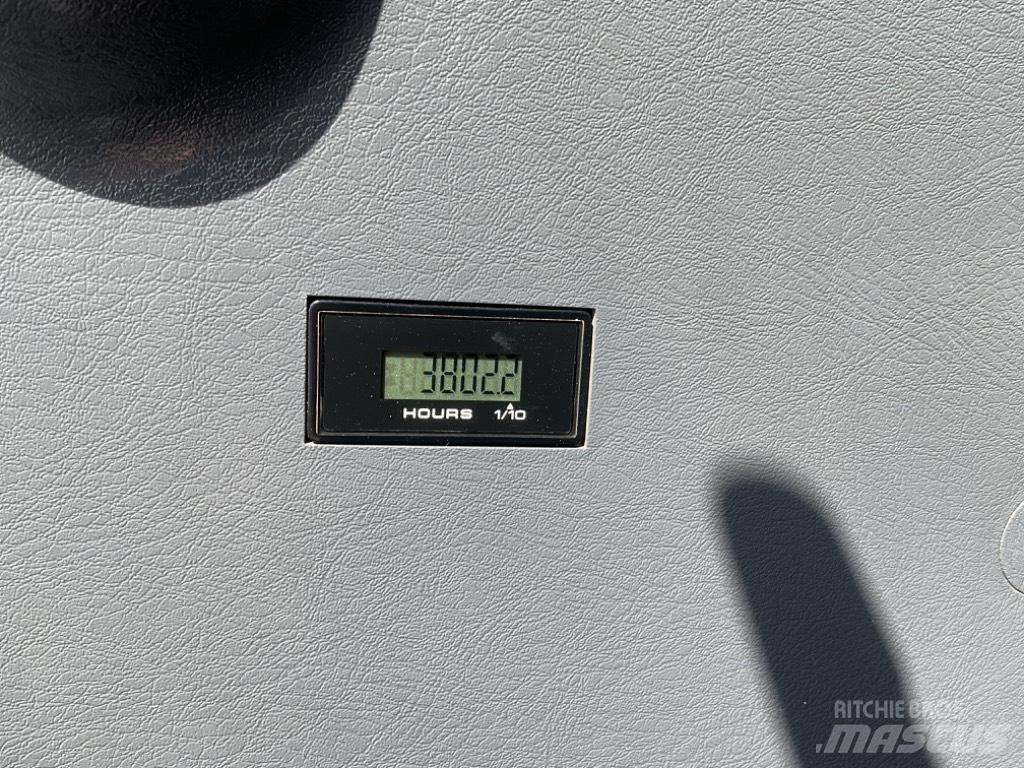 Hyundai HX145A LCR Escavadoras especiais