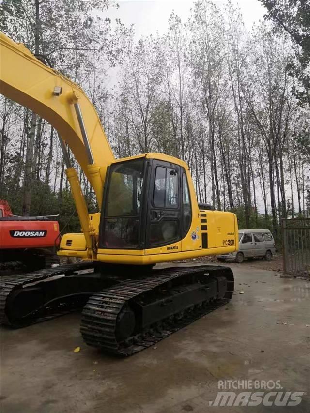 Komatsu PC 200-6 Escavadoras de rastos