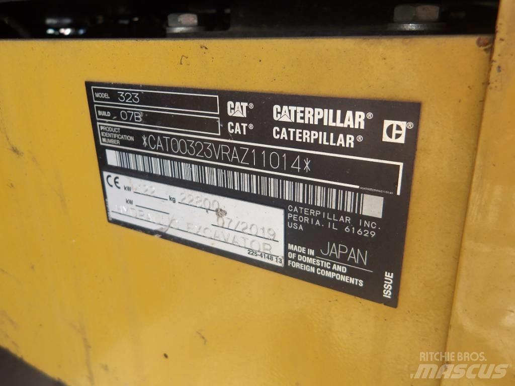 CAT 323 Escavadoras de rastos