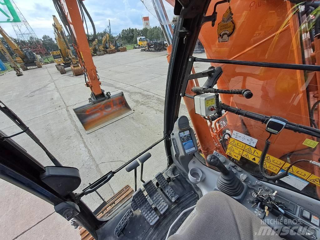 Hitachi ZX135US-6 Escavadoras de rastos