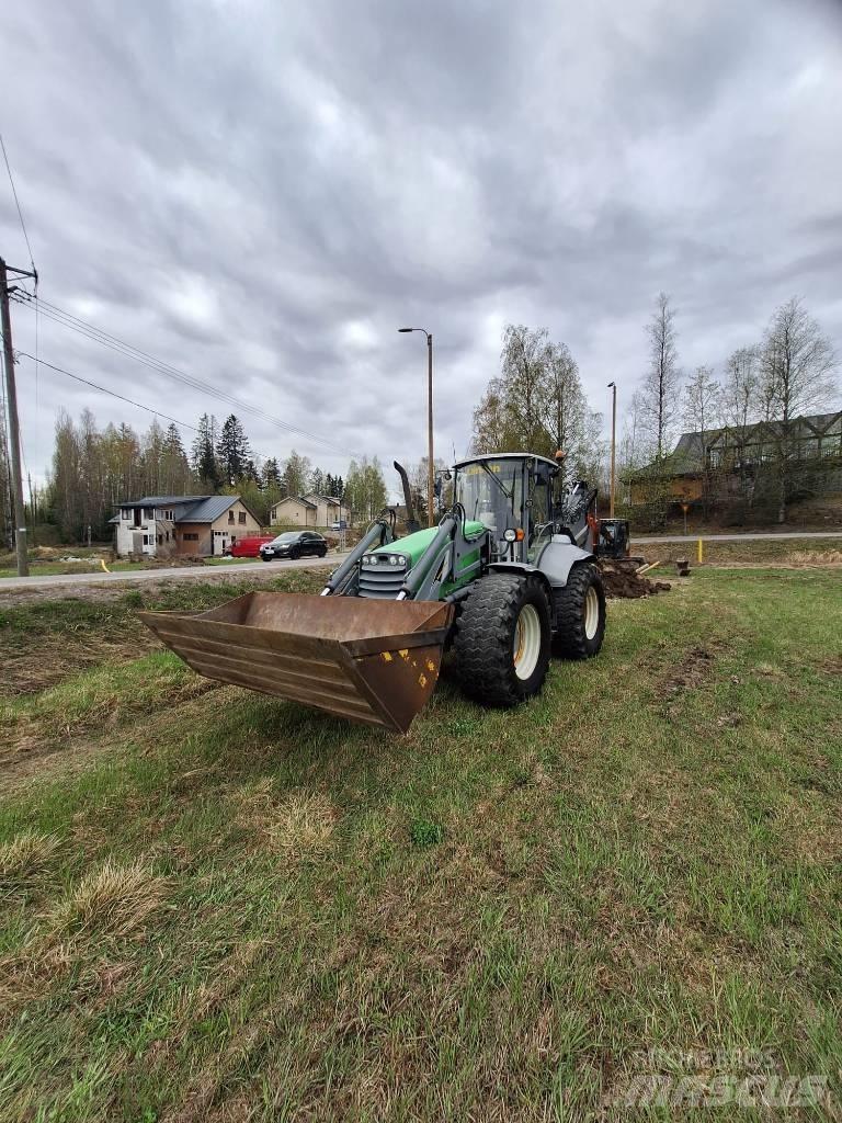 Lännen 8600 E Retroescavadoras