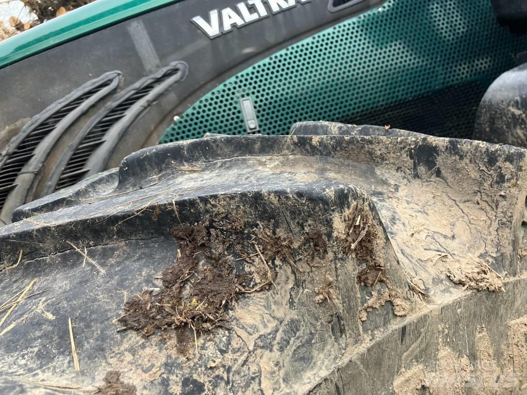 Valtra T 213 V Tractores florestais