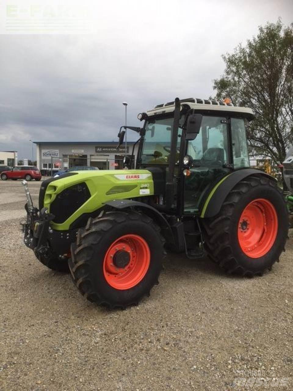 CLAAS axos 240 Tratores Agrícolas usados