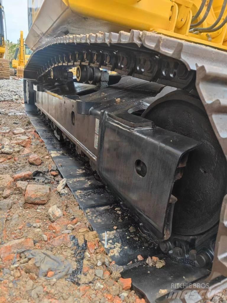 Komatsu PC 200-8 Escavadoras de rastos