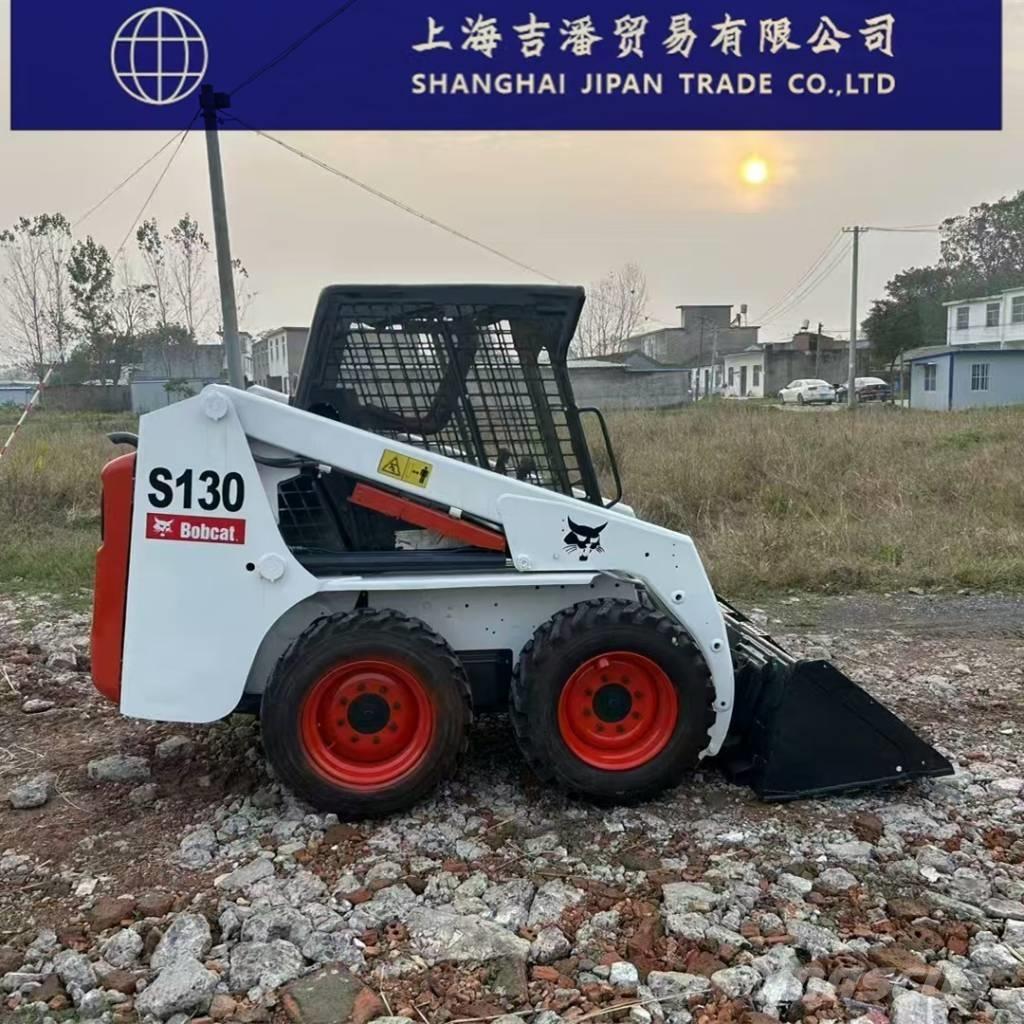 Bobcat S 130 Carregadoras de direcção deslizante