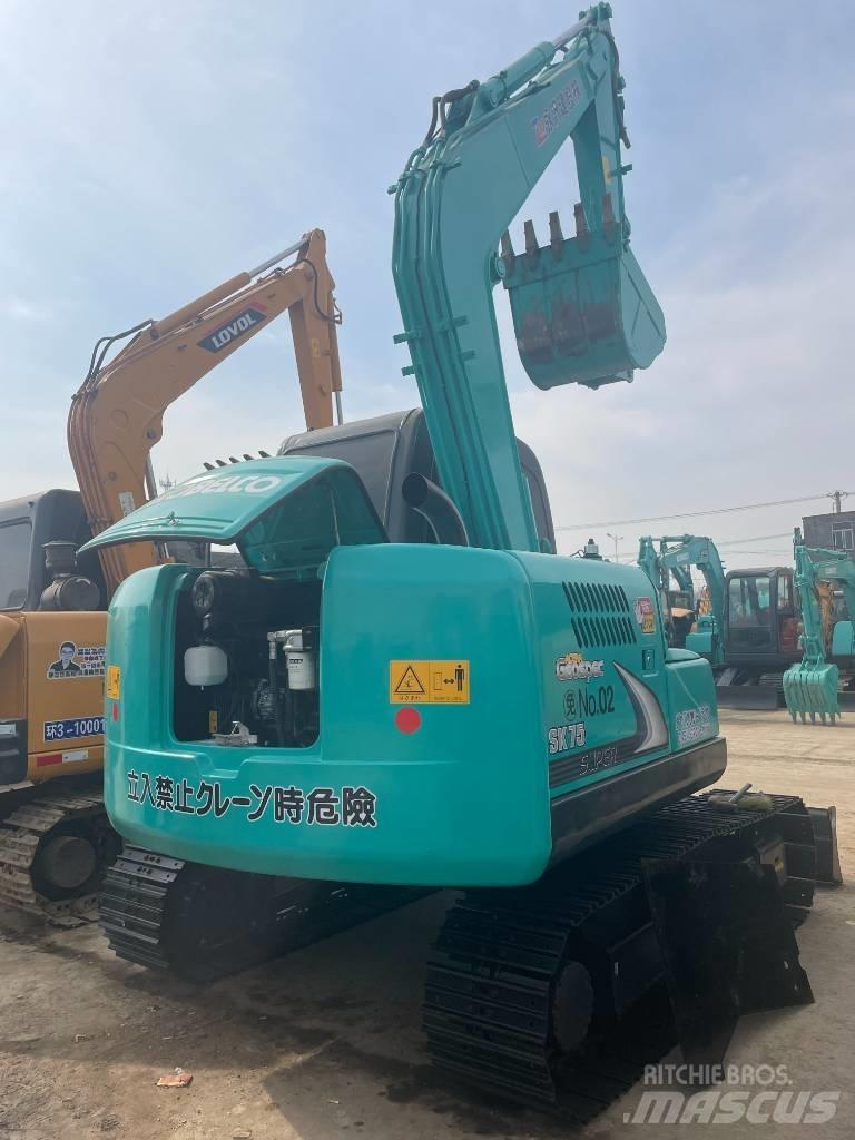 Kobelco SK 75 Escavadoras de rastos