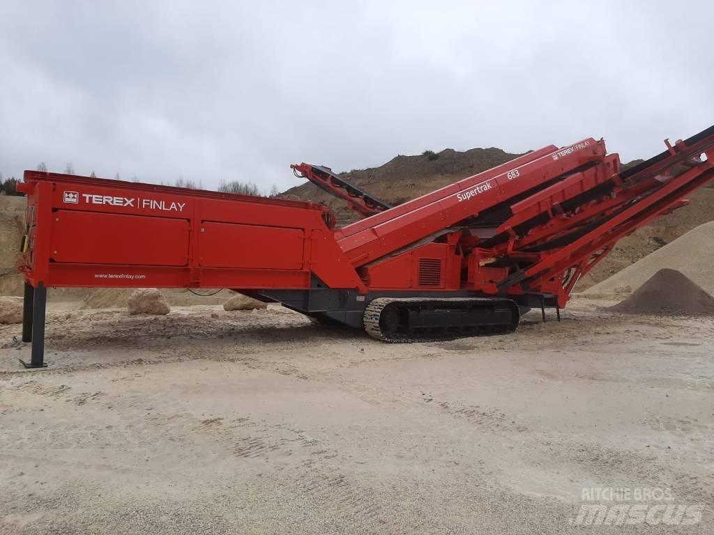 Terex Finlay 683 Crivos móveis