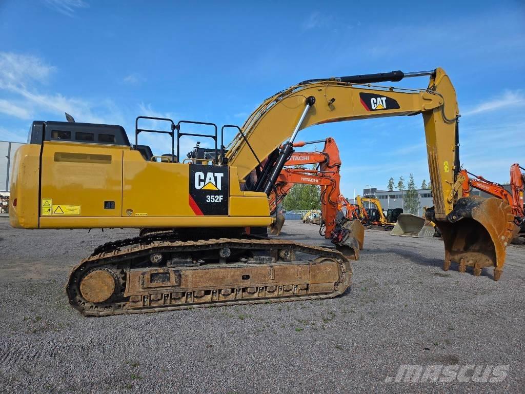 CAT 352 F Escavadoras de rastos