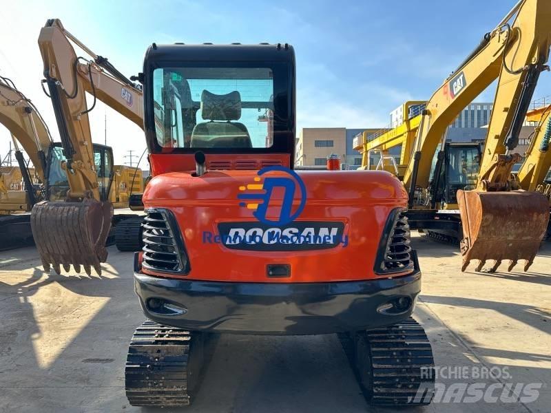 Doosan DX 60 Mini Escavadoras <7t